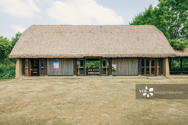 杭州良渚遗址公园莫角书院图片素材