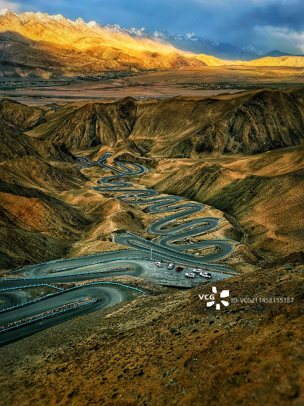 盘龙古道（南疆）图片素材