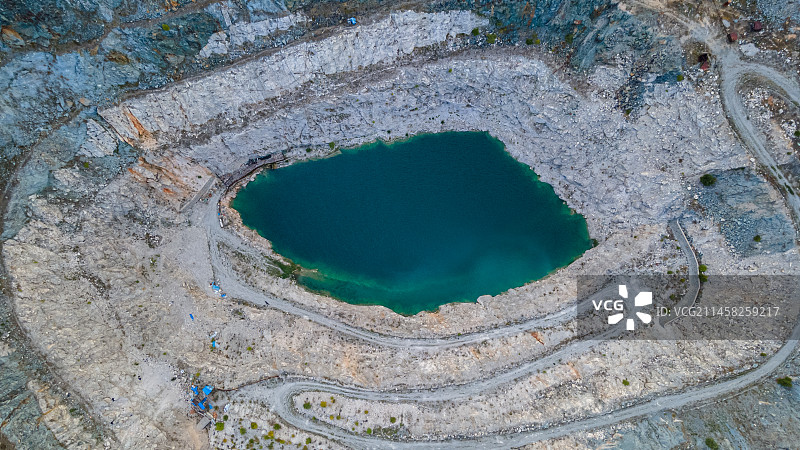 可可托海 三号矿坑 航拍图片素材