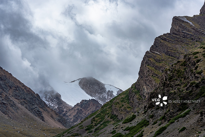 新疆博尔塔拉洲温泉县天泉景区图片素材