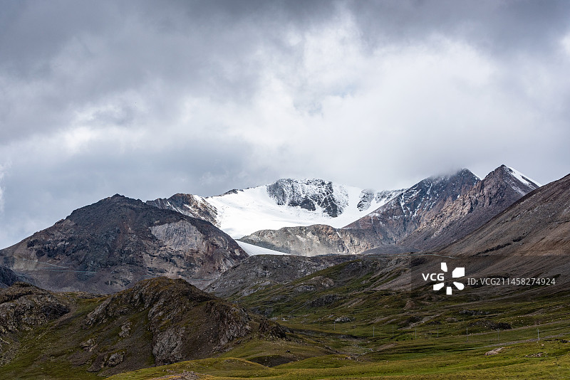 新疆博尔塔拉洲温泉县天泉景区图片素材