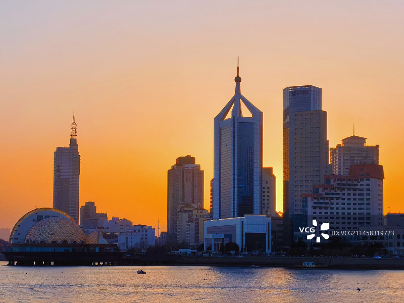 橘子日落与青岛海滨图片素材