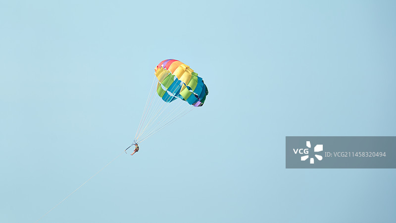 摩托艇拖拽伞图片素材