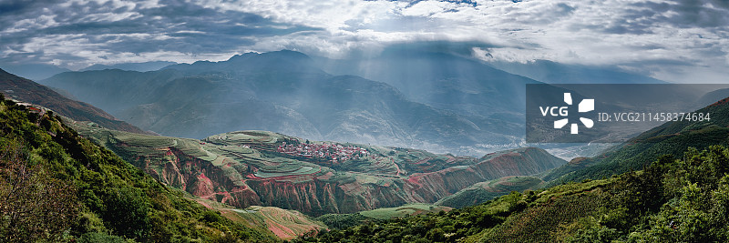 十月的落霞沟图片素材