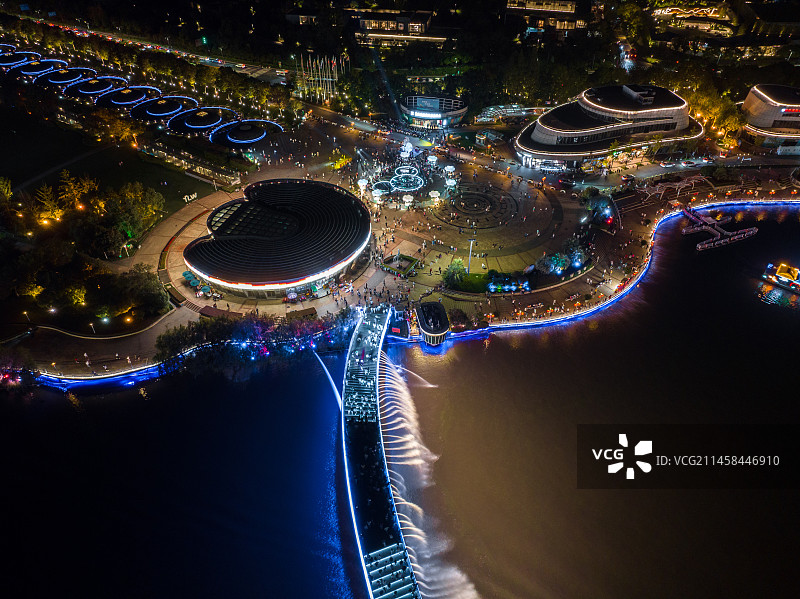 湖州南太湖度假区月亮广场和喜来登酒店航拍图片素材