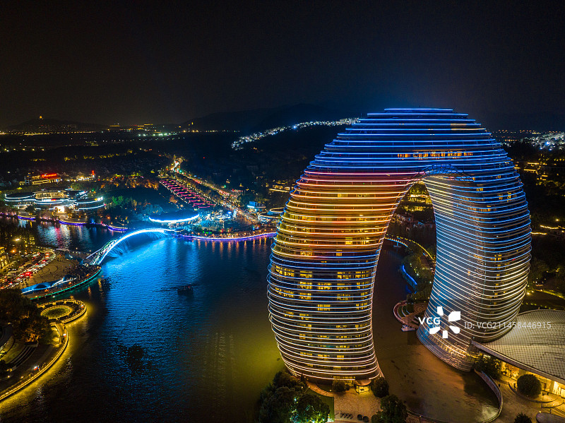 湖州南太湖度假区月亮广场和喜来登酒店航拍图片素材