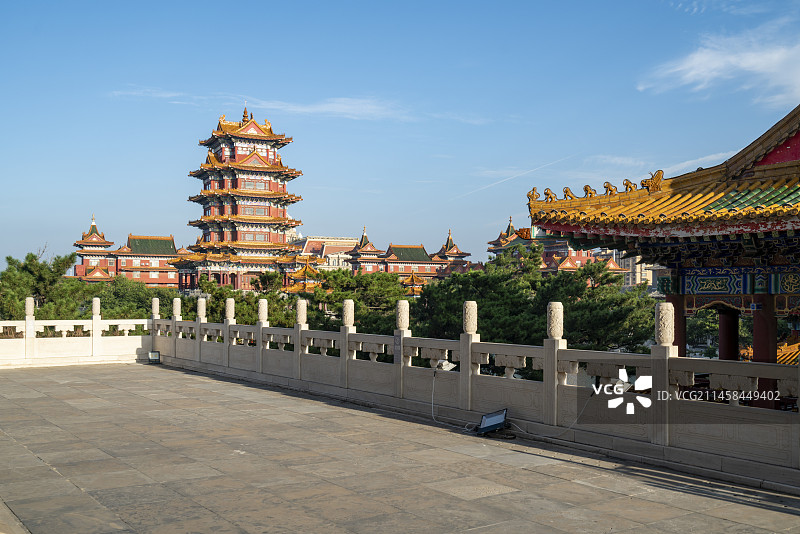 蓬莱三仙山宫殿图片素材