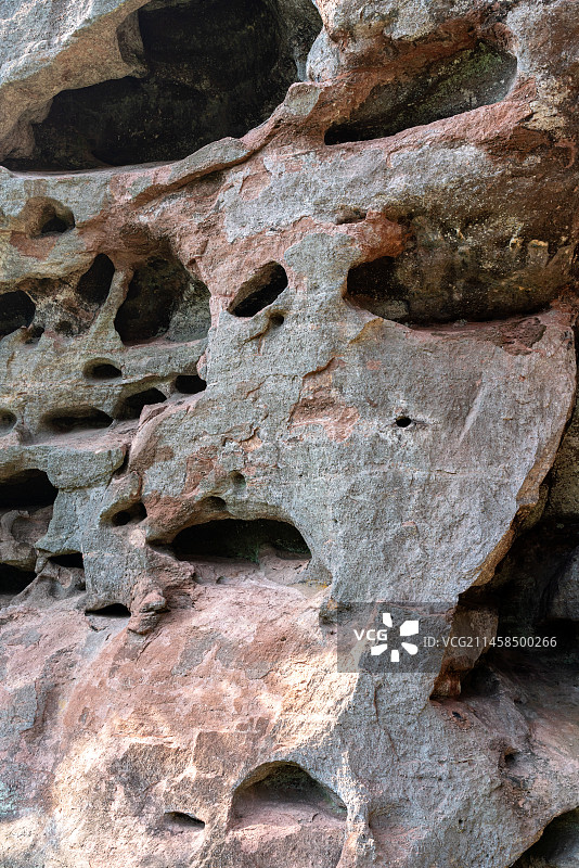 福建三明泰宁世界地质公园代表性景观大金湖甘露岩寺景区丹霞地貌图片素材