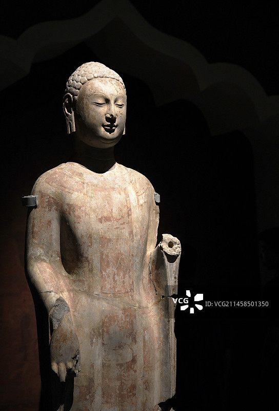 山东博物馆佛教造像艺术展——菩萨像图片素材