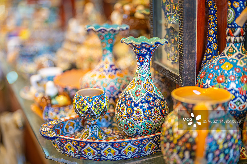 新疆国际大巴扎  异域风情 维吾尔族风格 金色 华丽 工艺品图片素材