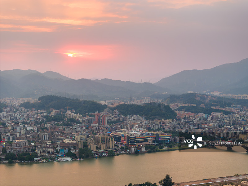 珠海市斗门井岸黄杨河日落航拍图片素材