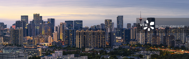 成都、339、ifs春熙路、天府熊猫塔图片素材