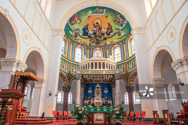 圣弥厄尔大教堂，青岛天主教堂图片素材