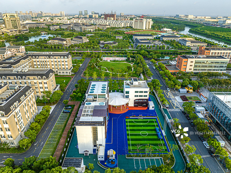 YEW CHUNG 上海临港耀中外籍人员子女学校 YCIS 临港新城 国际学校 外国人学校图片素材