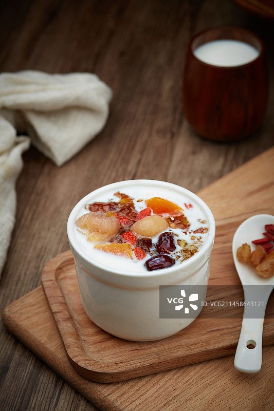 红枣桃胶枸杞南瓜椰奶图片素材