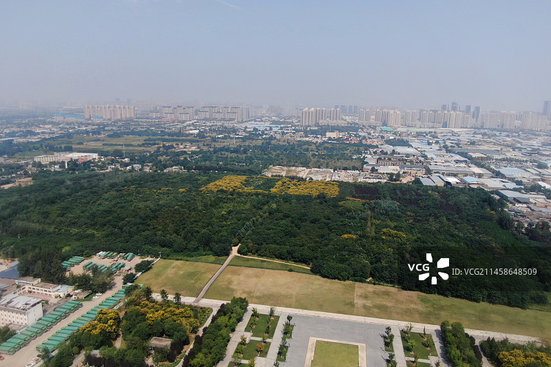 西安阿房宫考古遗址公园图片素材