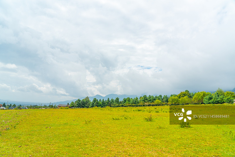 云南丽江玉龙雪山龙女湖自然景色图片素材