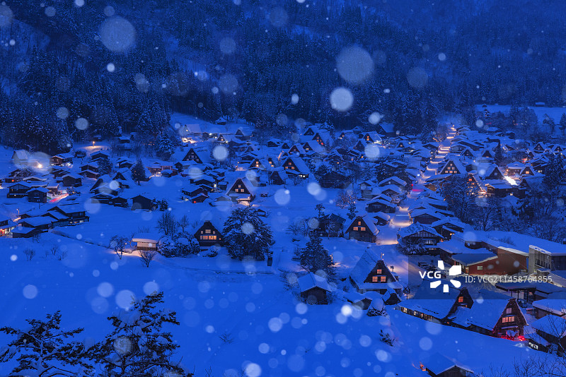 白川乡雪景，岐阜县，日本图片素材