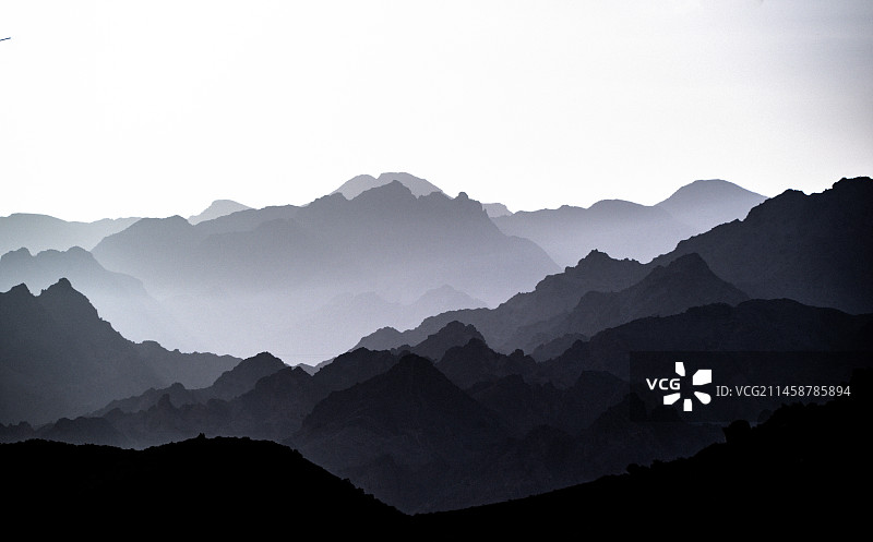 巴彦淖尔乌拉特后旗阴山山脉图片素材