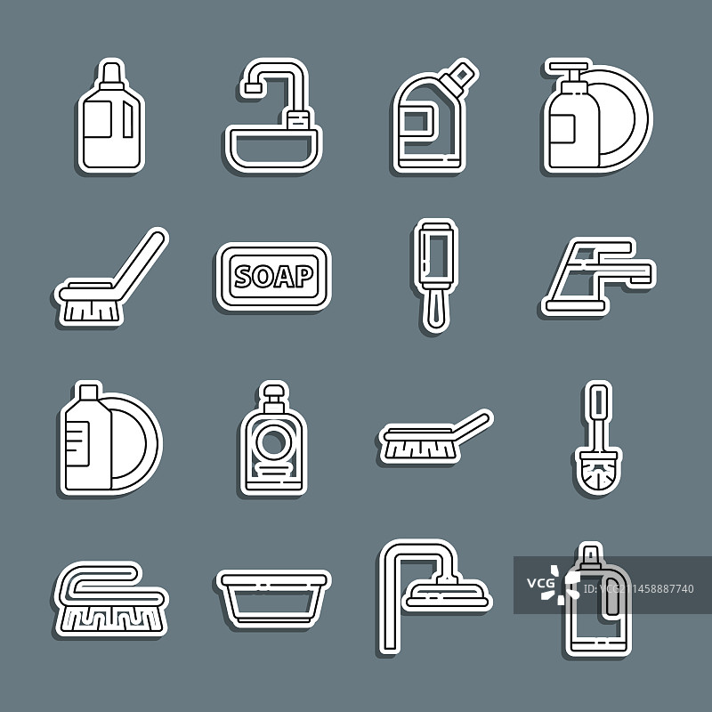 衣物柔顺剂、马桶刷和水龙头图片素材