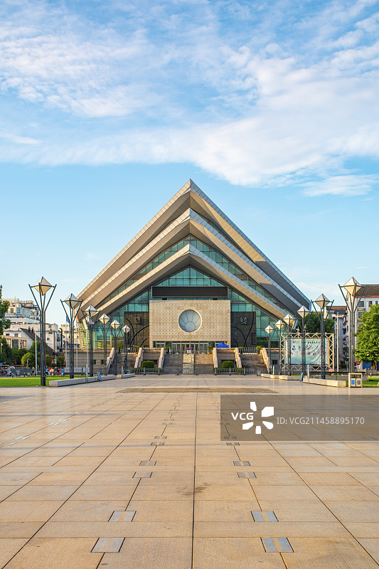 绍兴 城市广场 绍兴大剧院 地标建筑 标志性建筑 城市建筑风光 绍兴风光图片素材