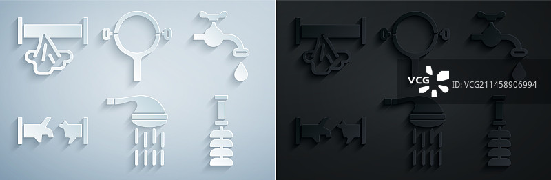 淋浴水龙头破裂管道马桶刷套装图片素材