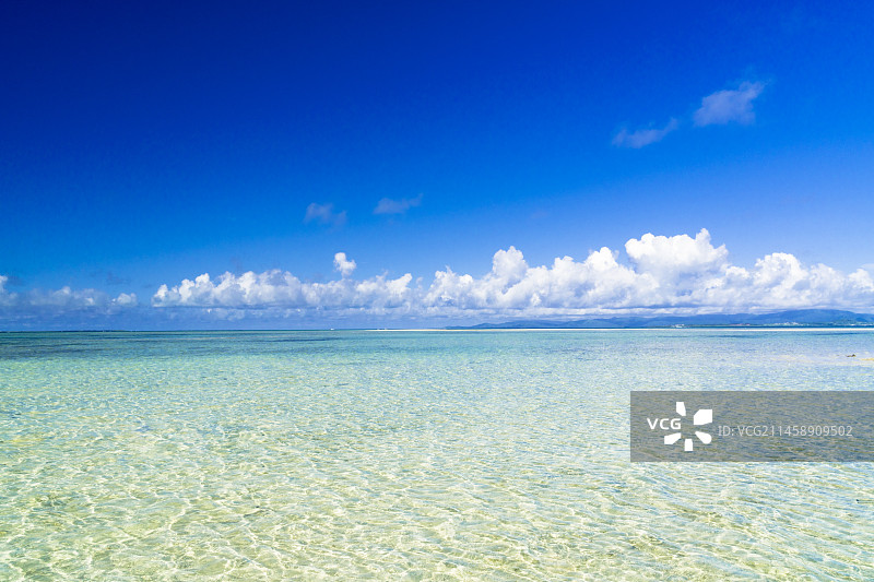 竹富岛近藤海滩，位于亚洲、日本冲绳县竹富岛图片素材