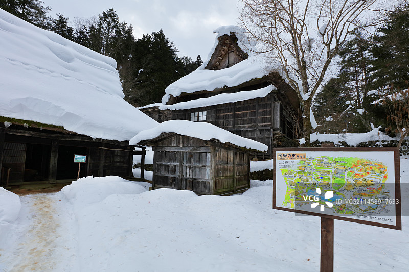 冬季日本飞驒民俗村雪景（岐阜县高山市）图片素材