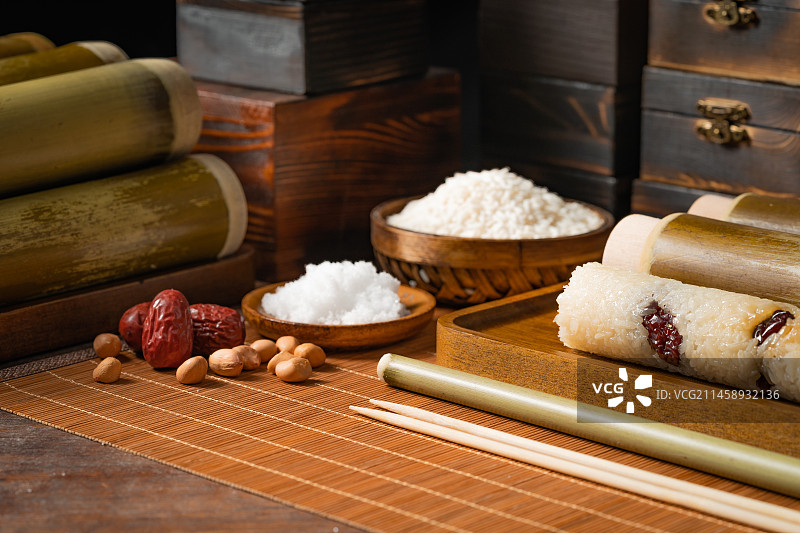 地方特色小吃竹筒饭图片素材