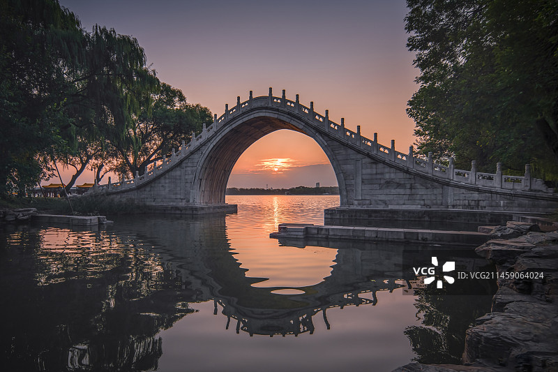 玉带桥晨光图片素材