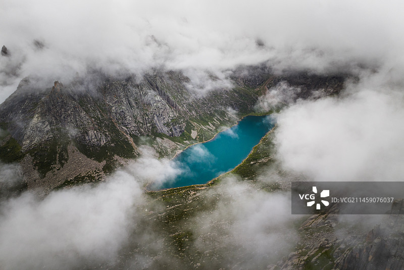四川省阿坝州莲宝叶则景区山川风光航拍图片素材