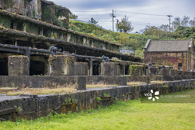 新潟县佐渡北泽浮游选矿场和火力发电站遗址图片素材