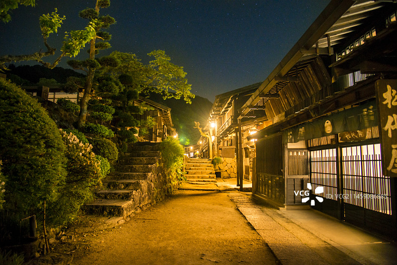 日本妻笼宿夜景：长野县木曾郡南木曾町图片素材