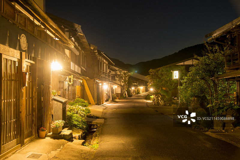 日本妻笼宿夜景：长野县木曾郡南木曾町图片素材