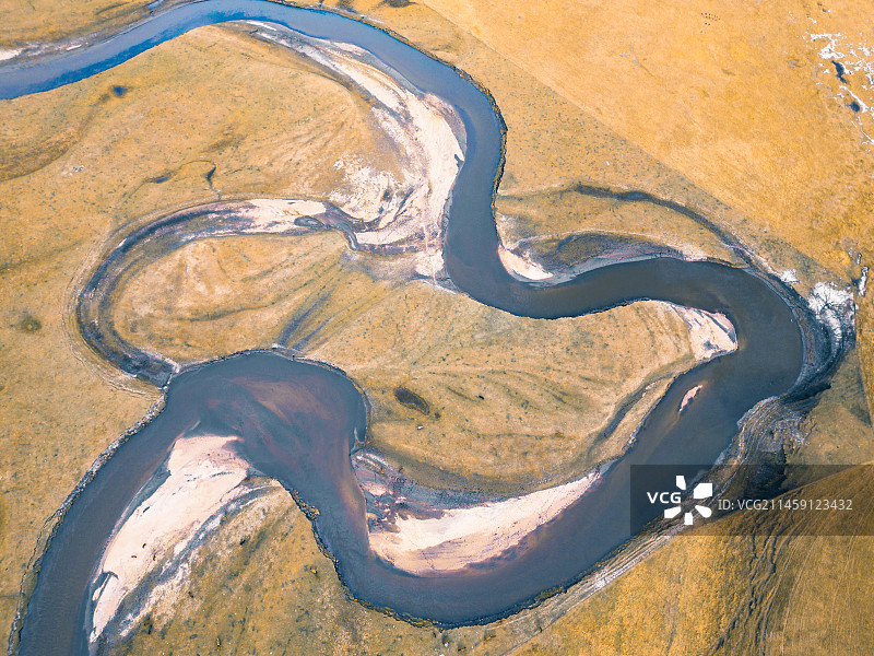 航拍秋日额尔古纳河流图片素材