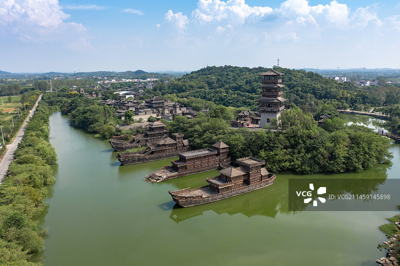 航拍湖北赤壁市三国赤壁古战场景区图片素材