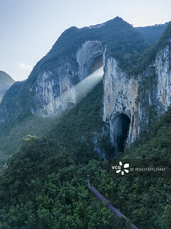 贵州省紫云县格凸河景区的天神光图片素材