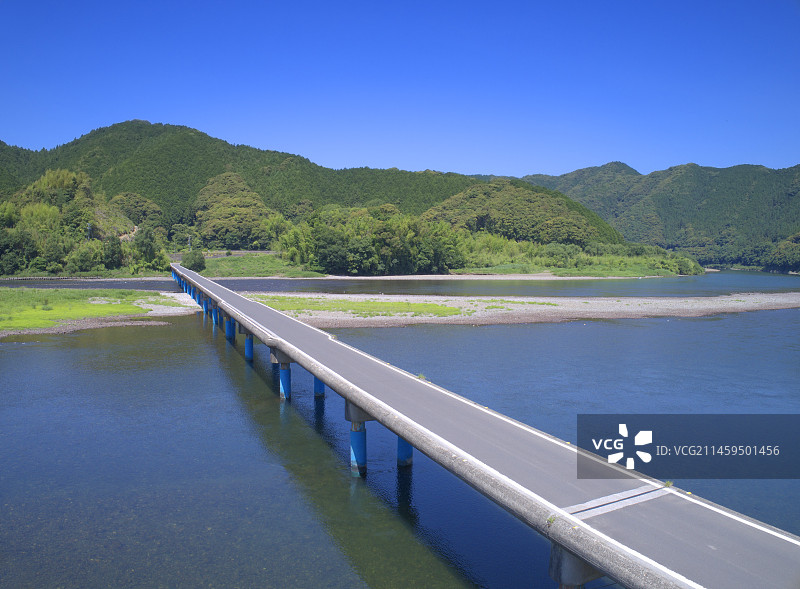 日本高知县四万十市佐田沉下桥图片素材
