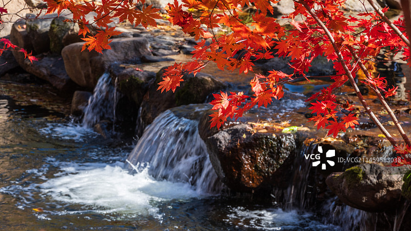 本溪秋色-大石湖图片素材