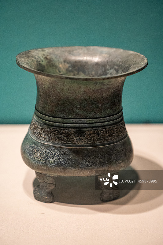 西周弓魚季尊图片素材