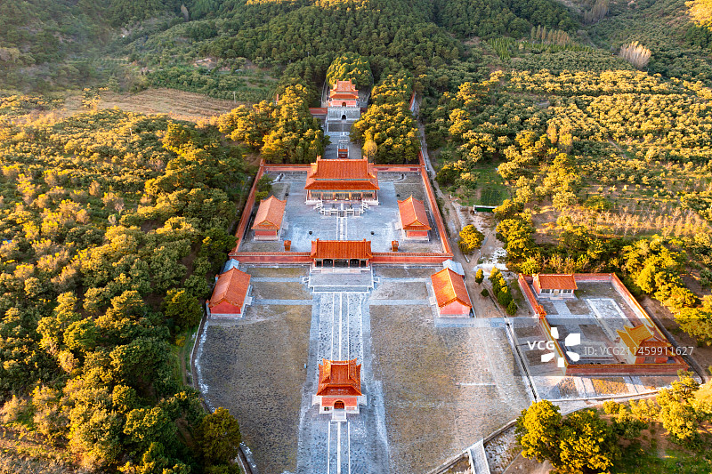 遵化清东陵航拍视角古建筑俯视图图片素材