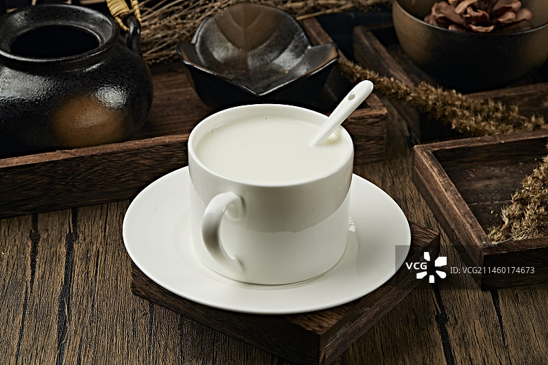 现磨杏仁茶图片素材