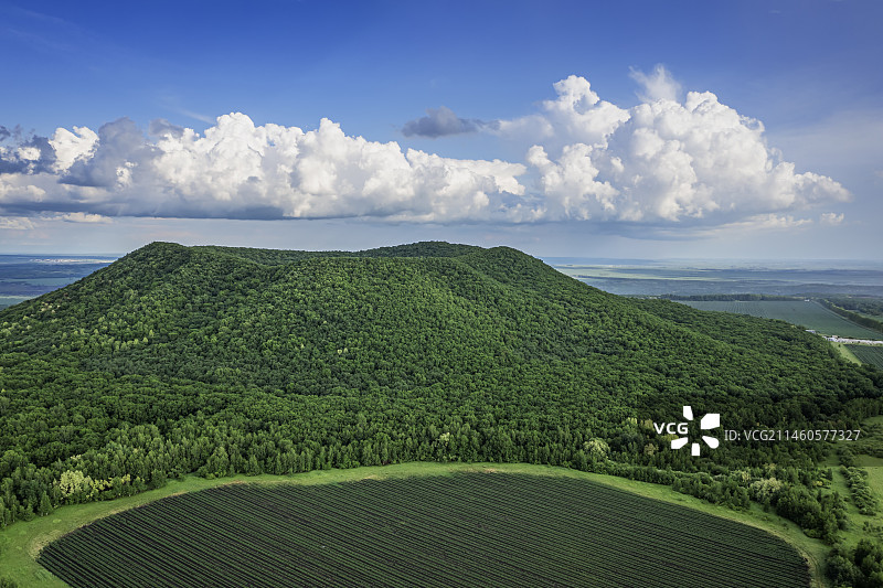 黑龙江黑河五大连池松嫩平原夏季的云景图片素材