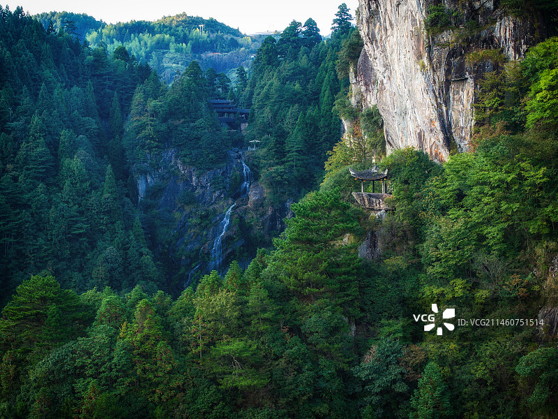 浙江丽水景宁云中大漈雪花漈瀑布图片素材