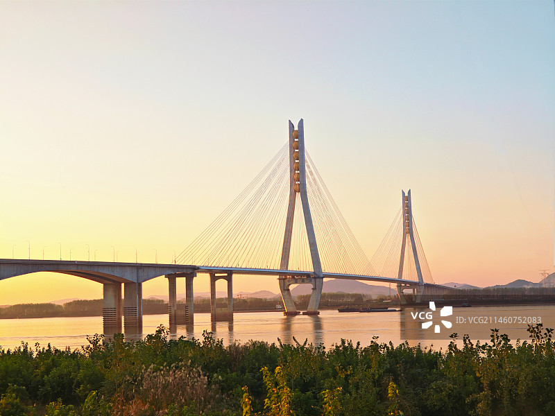 池州长江大桥傍晚日落图片素材