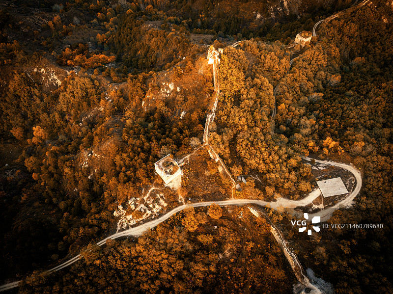 航拍秋季河北涞源长城夕阳图片素材