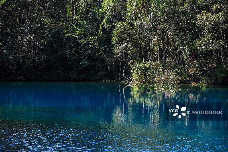 荔波小七孔卧龙潭图片素材