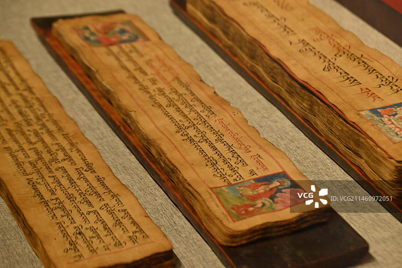 西藏博物馆仲敦巴本生记图片素材