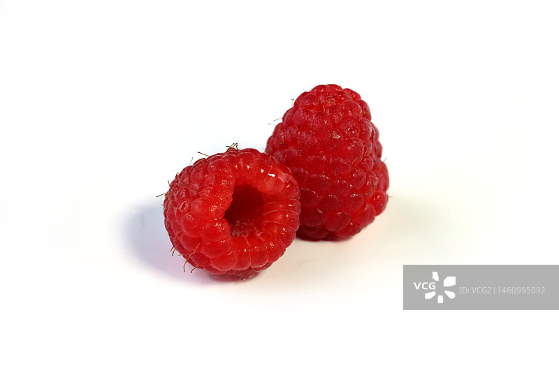 新鲜成熟的树莓覆盆子图片素材