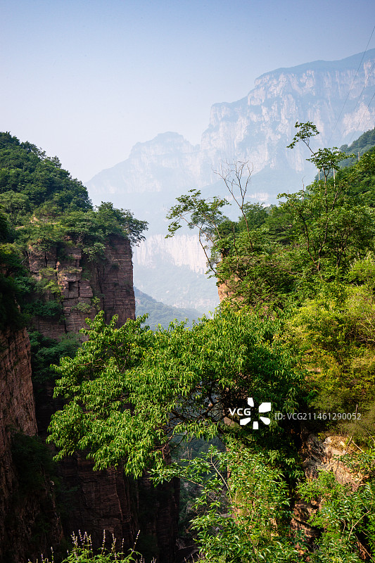 太行山郭亮村悬崖图片素材